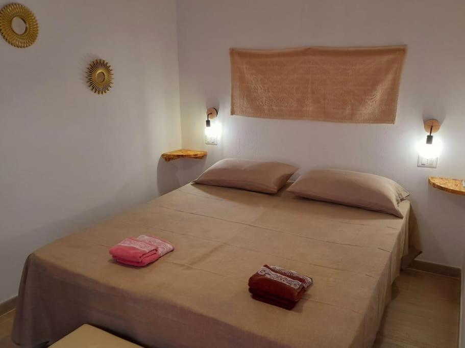 Casa Vacanze Da Michele E Azzurra Lotzorai Exteriör bild