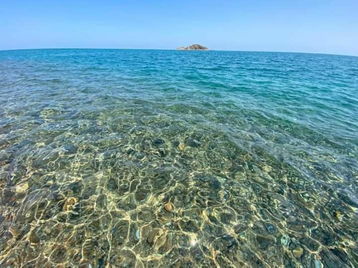 Casa Vacanze Da Michele E Azzurra Lotzorai Exteriör bild