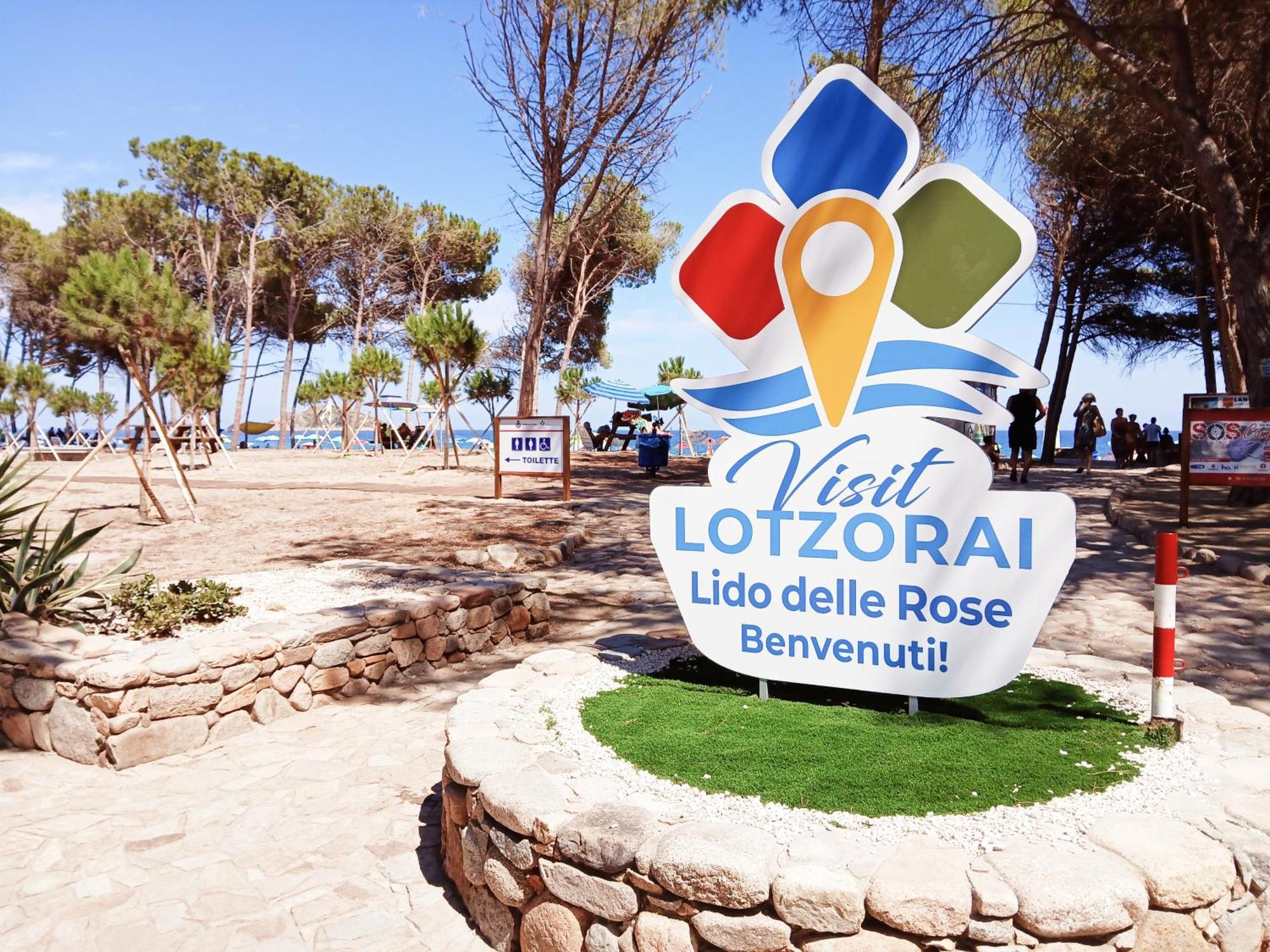 Casa Vacanze Da Michele E Azzurra Lotzorai Exteriör bild